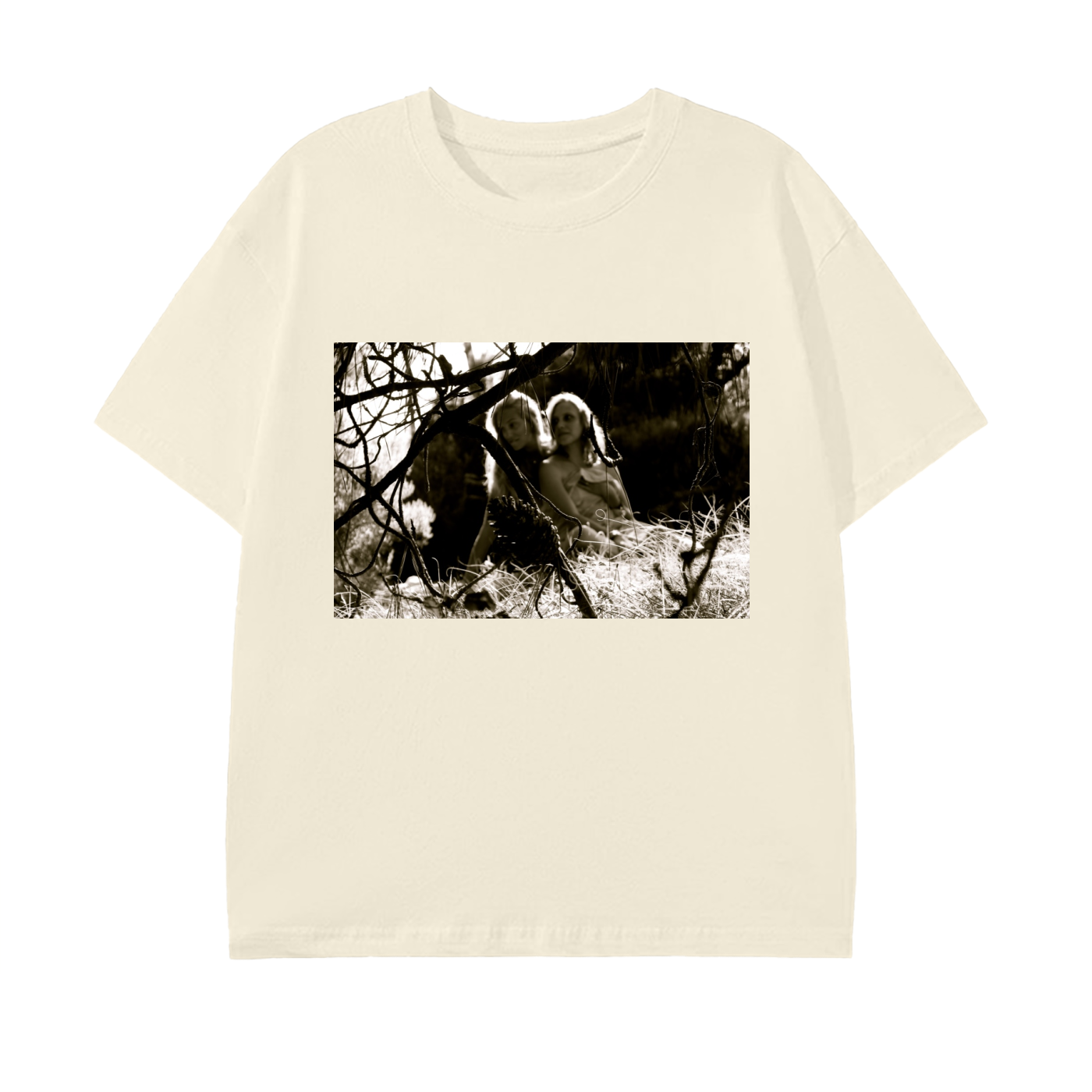 montalivet,girls,forest,nude,voyeur