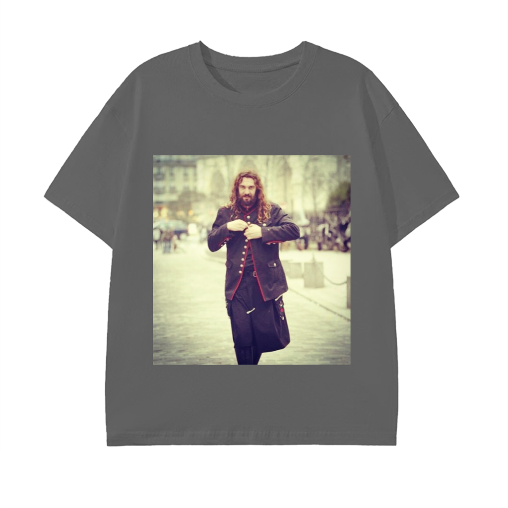 Alé de Basseville,autoportrait,artist,painter,photographer,designer,famous,star in the world,the most famous artist in the 