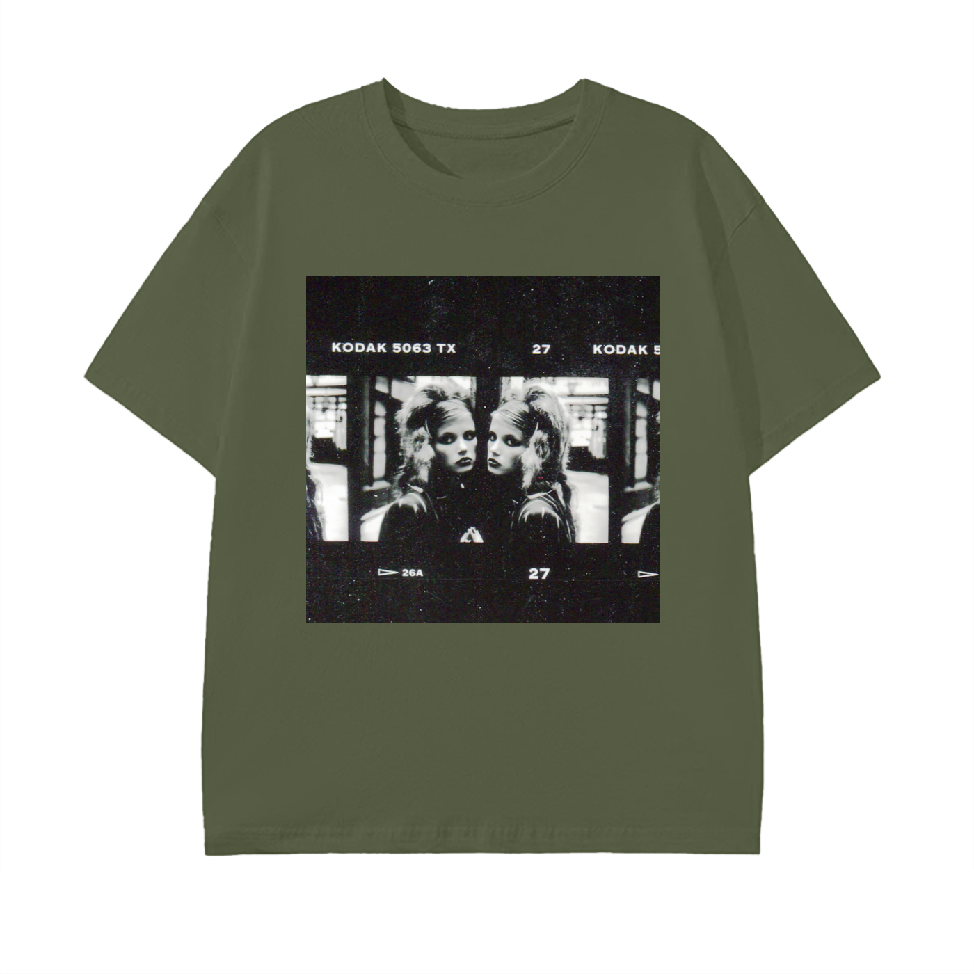 model,mirror,creativity,Alé de Basseville,fashion ,galliano,dior