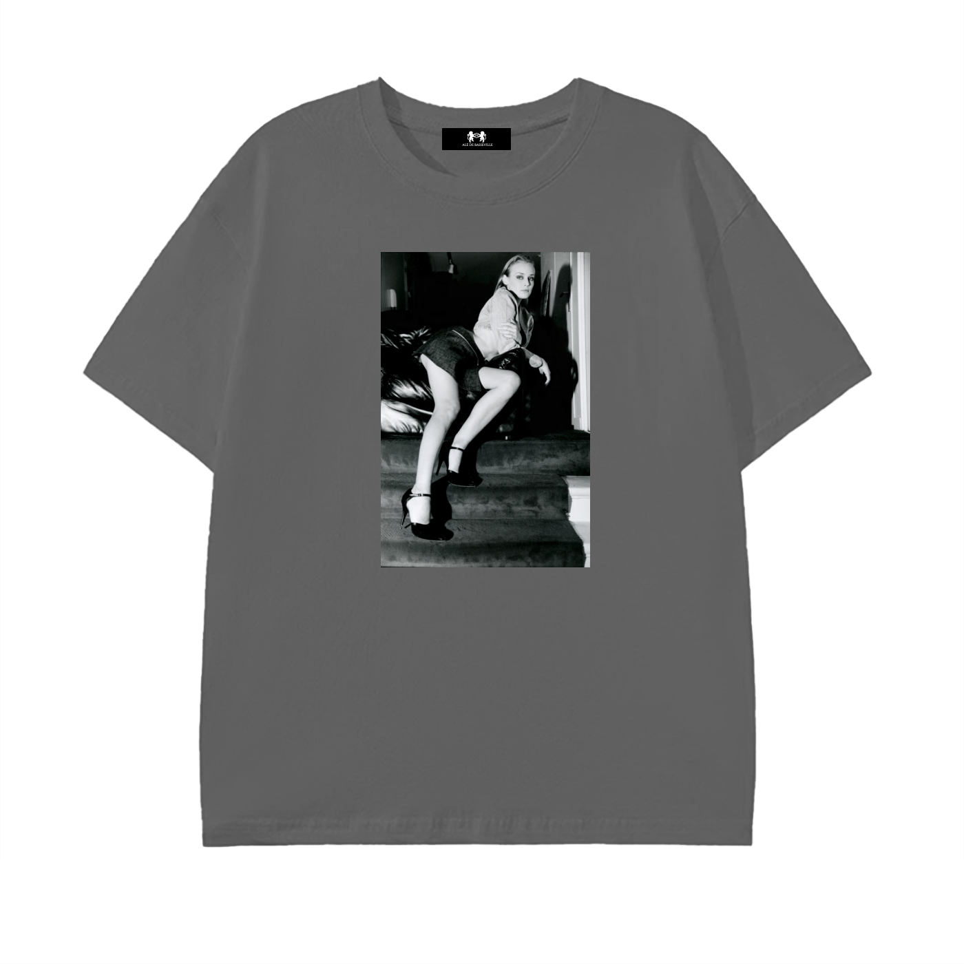 Diane Kruger,model,fashion ,moment ,stairs