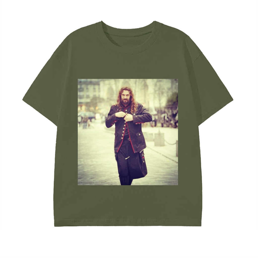 Alé de Basseville,autoportrait,artist,painter,photographer,designer,famous,star in the world,the most famous artist in the 