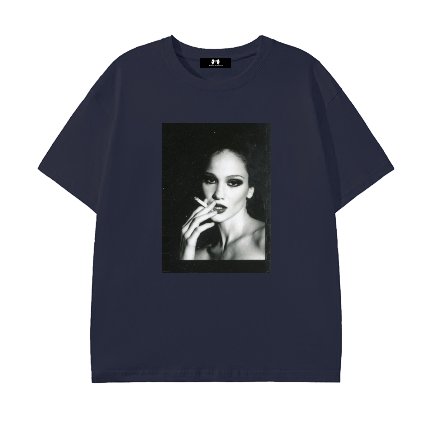 smoking ,marlboro ,philip morris,cigarettes ,lobbys,winston ,models,fashion 