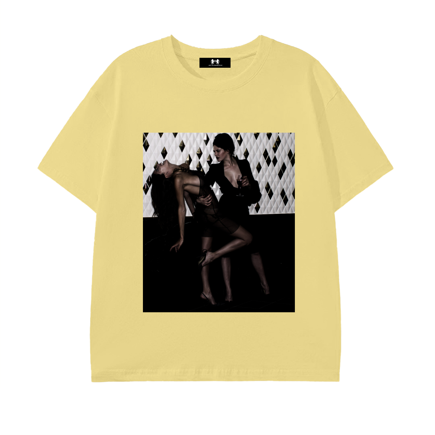 models ,paris,yeeels,bar,nightclub,champs elysees