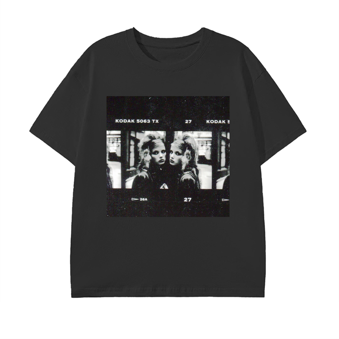 model,mirror,creativity,Alé de Basseville,fashion ,galliano,dior