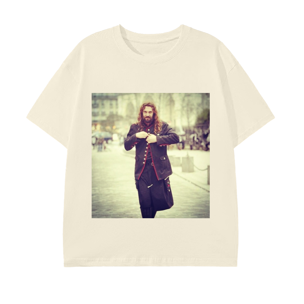 Alé de Basseville,autoportrait,artist,painter,photographer,designer,famous,star in the world,the most famous artist in the 