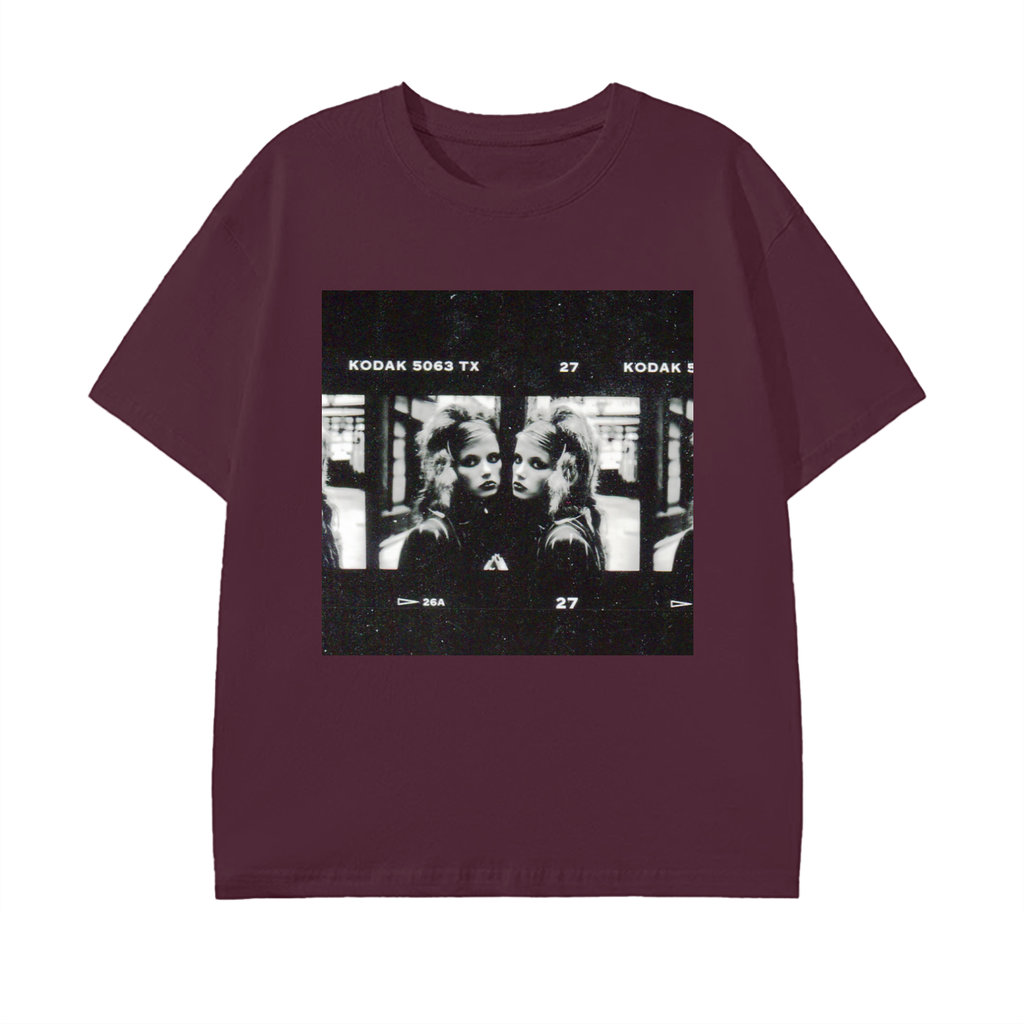 model,mirror,creativity,Alé de Basseville,fashion ,galliano,dior