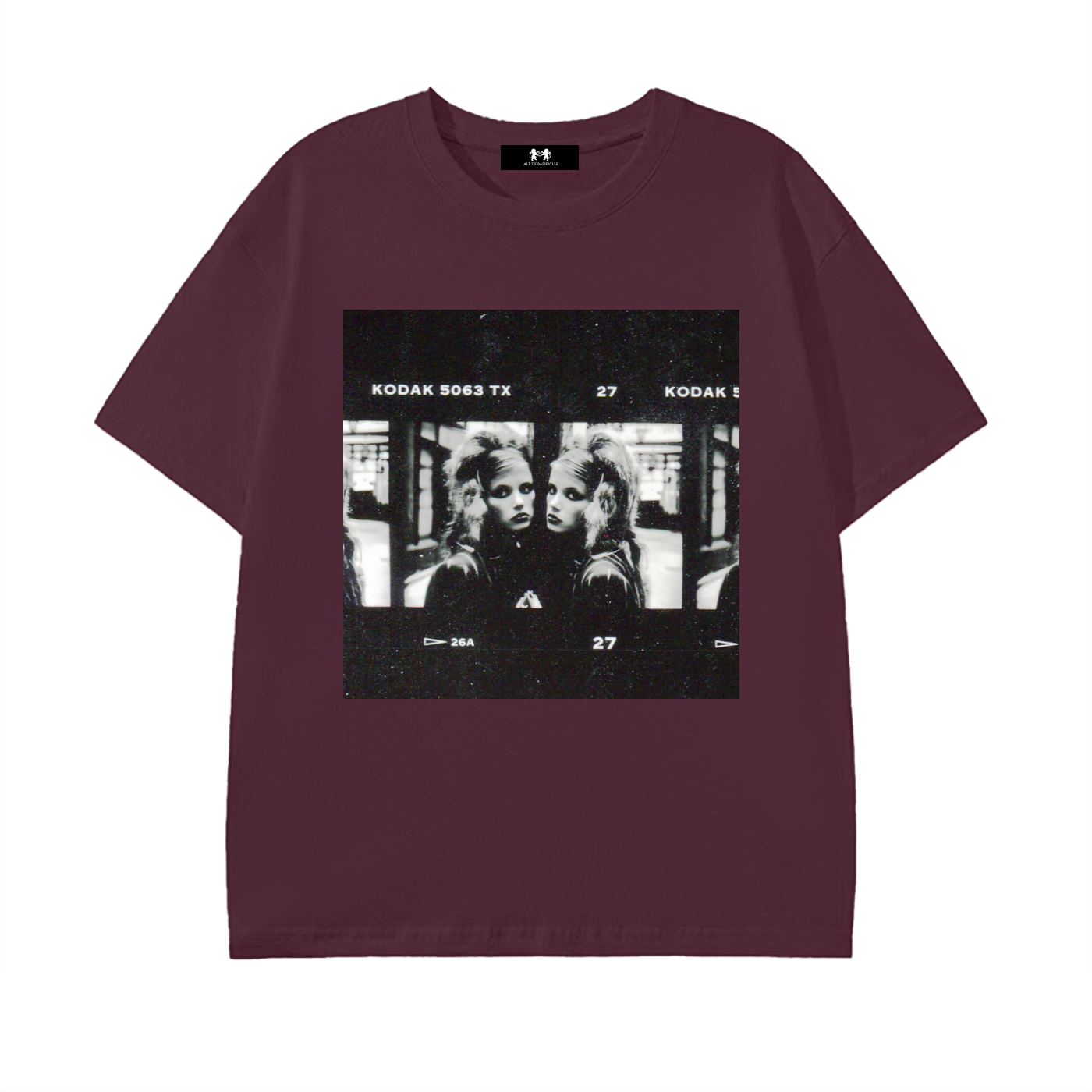 model,mirror,creativity,Alé de Basseville,fashion ,galliano,dior