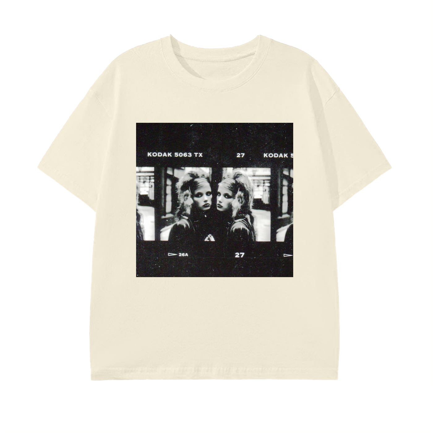 model,mirror,creativity,Alé de Basseville,fashion ,galliano,dior