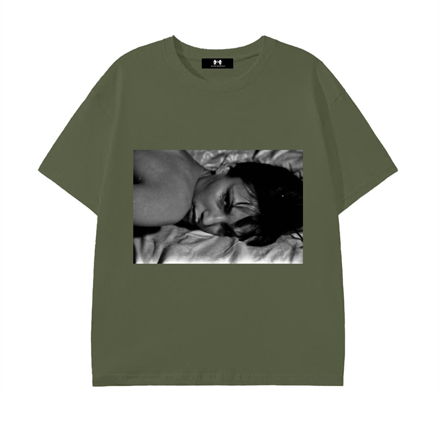 angele,friend,beauty,one night,home,bed