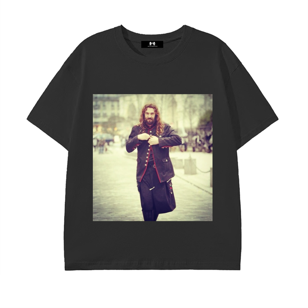 Alé de Basseville,autoportrait,artist,painter,photographer,designer,famous,star in the world,the most famous artist in the 